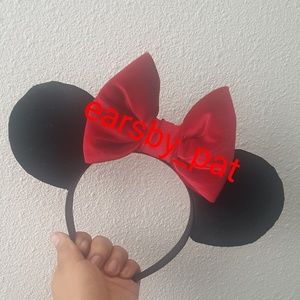 Velvet minnie mouse ears